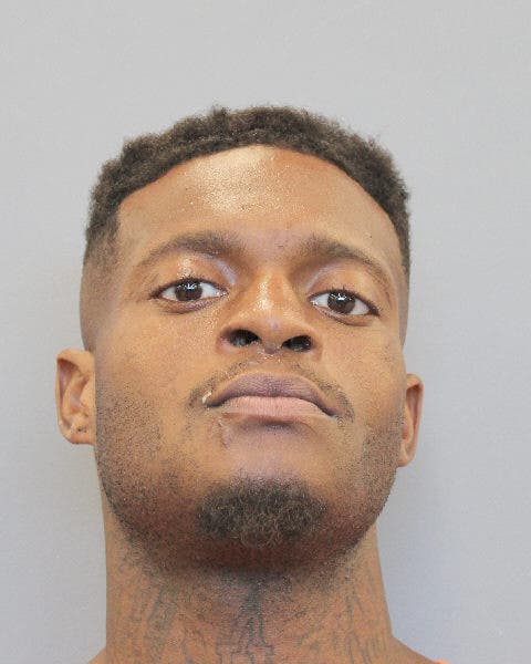 Houston man accused of killing mother and 2-year-old girl found sleeping in apartment with dead victims