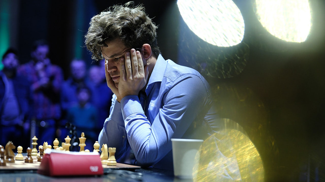 Chess grandmaster Magnus Carlsen quits championship tournament over a pair of jeans:  'I'm out, f— you'