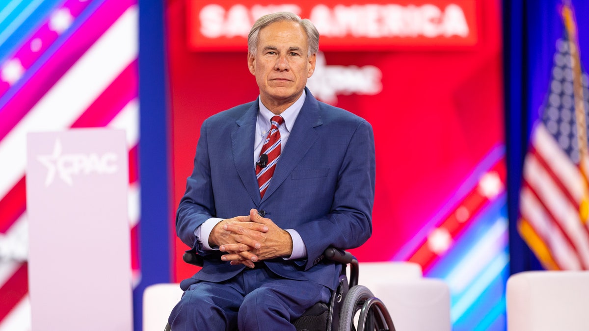 Greg Abbott speaks at CPAC Dallas 2022