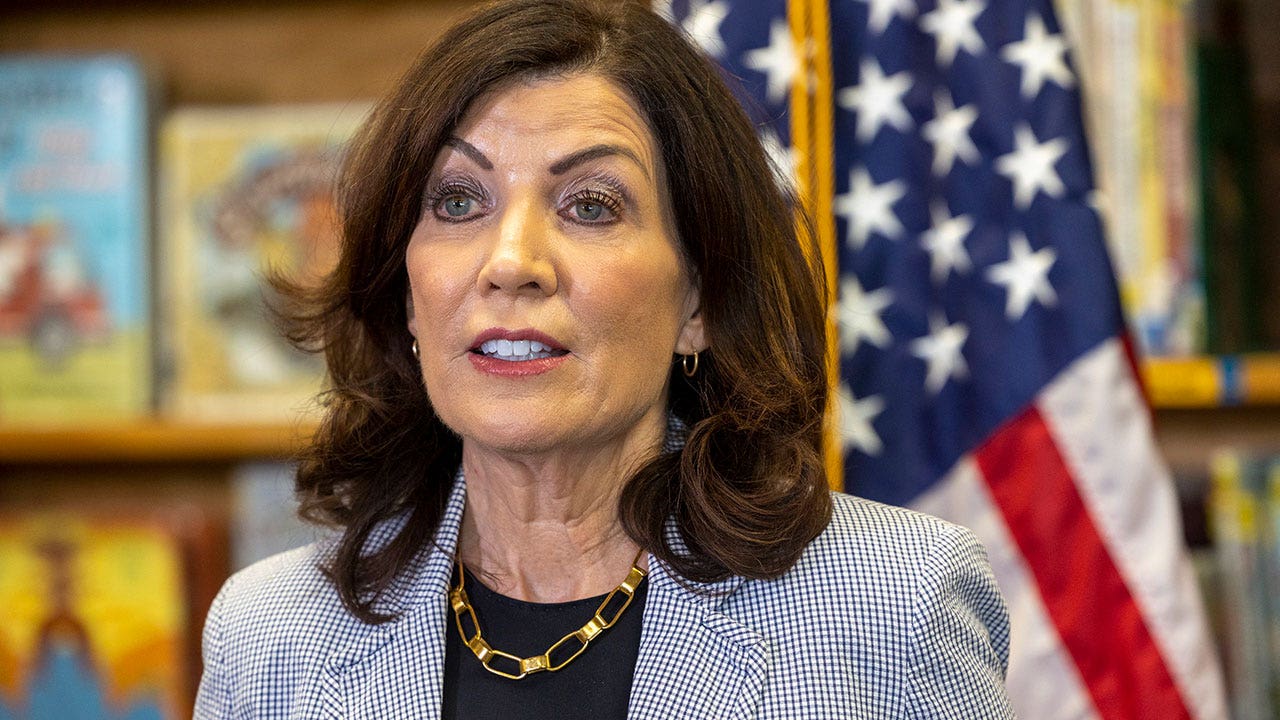Gov. Kathy Hochul demands CUNY take down 'Palestinian Studies' job posting over antisemitism concerns