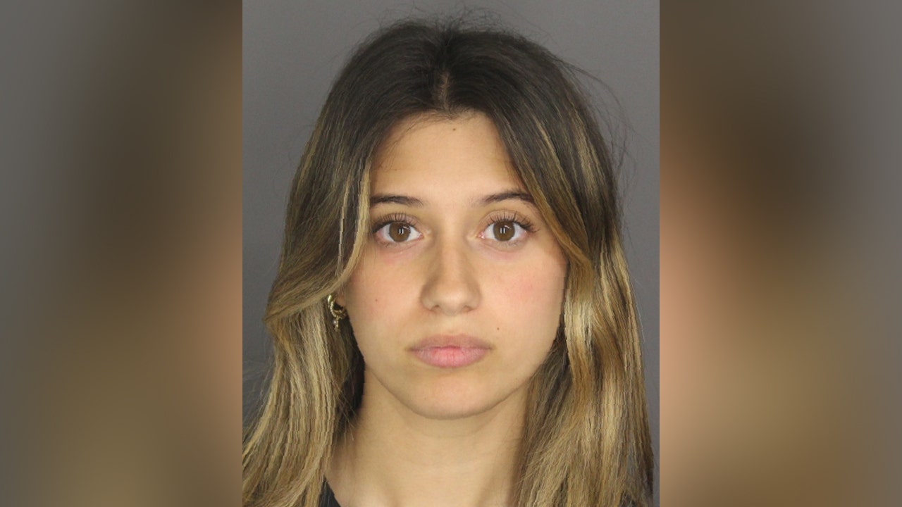 22-year-old woman arrested after allegedly sending nude pictures of herself to 14-year-old