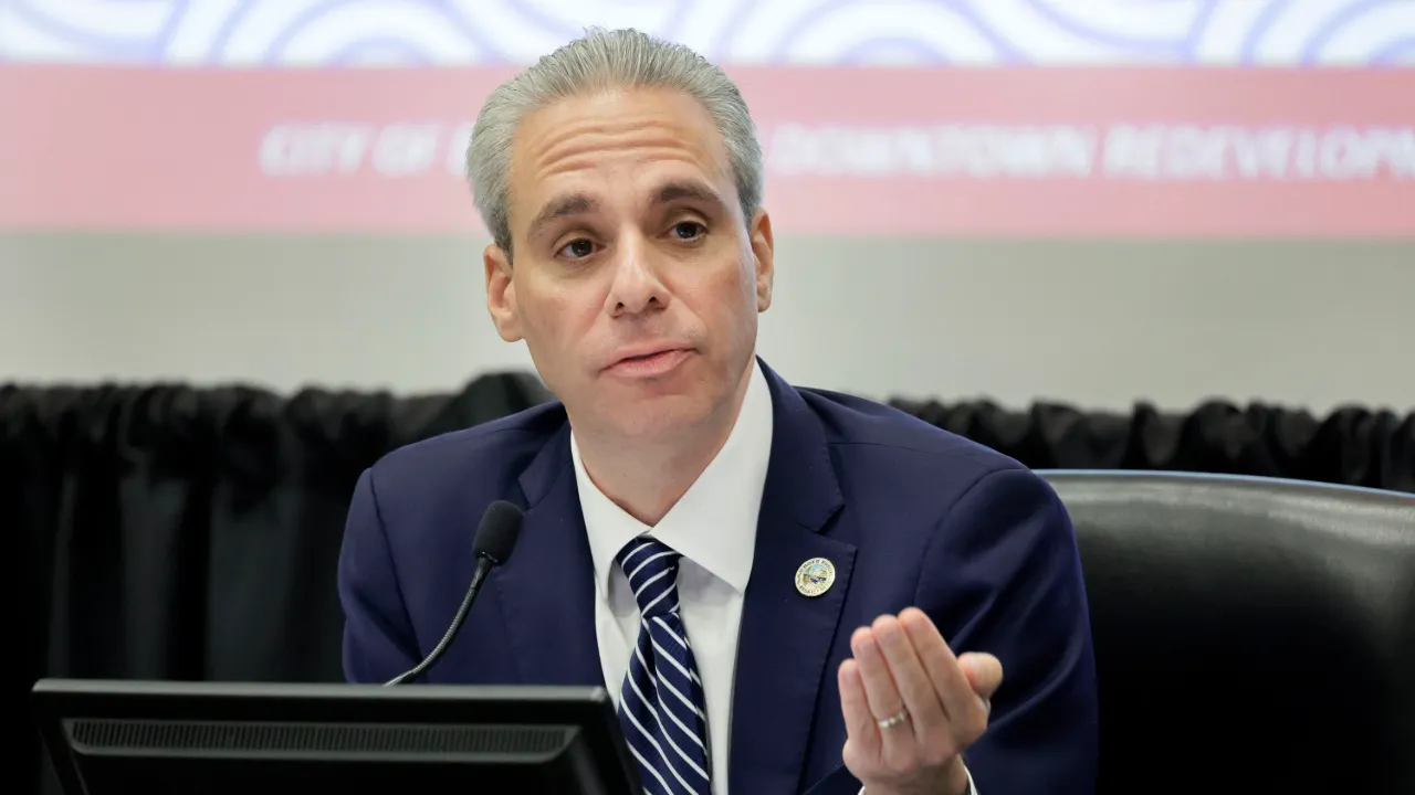 Boca Raton mayor launches run for Congress, touting GOP as ‘party of the middle class’