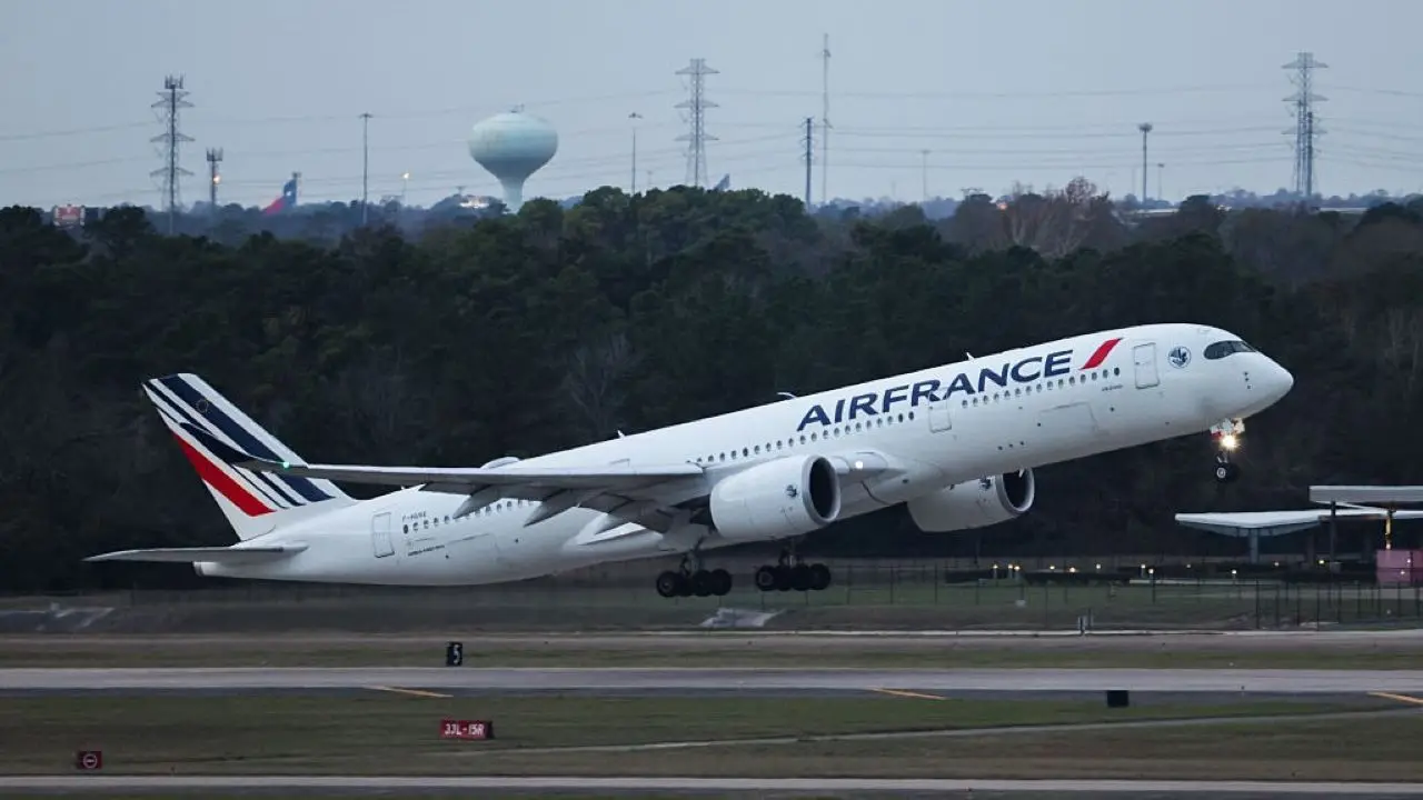 Jordanian national arrested after boarding flight in Arizona with invalid ticket, prompting evacuation