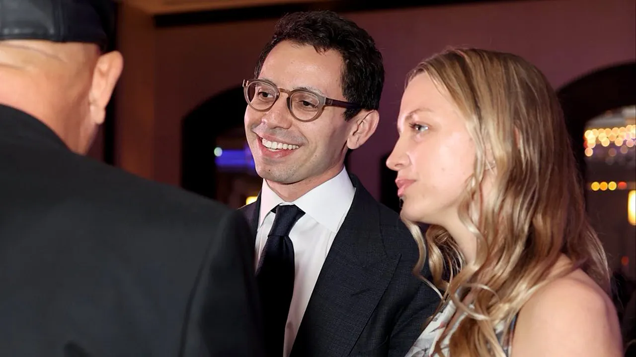 Florida GOP candidate launches Tinder account to campaign to young female voters