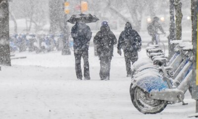NYC seeks emergency snow shovelers for blizzard, requires IDs not needed to vote